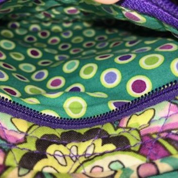 Heather Crossbody A-Line Purse - Picture 4 of 6